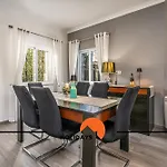 Villa #239 Vivenda V3 Com Piscina By Holidays *