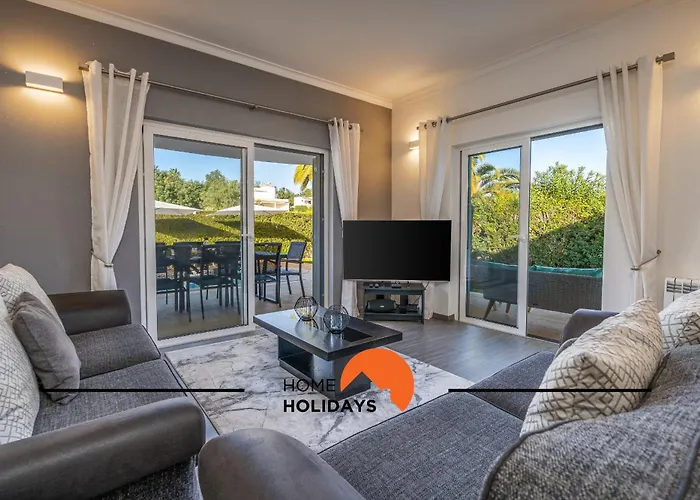 #239 Vivenda V3 Com Piscina By Holidays