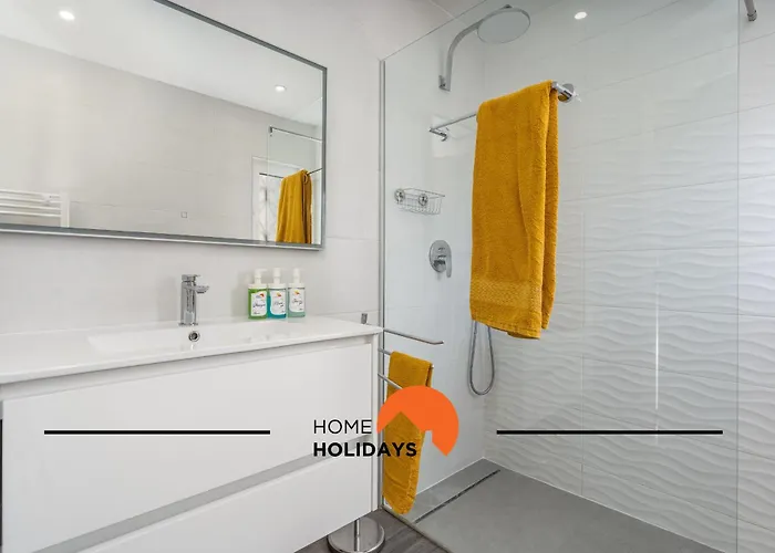 #239 Vivenda V3 Com Piscina By Holidays 빌라